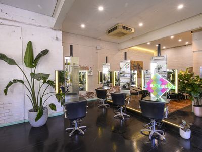 premium-fitzroy-salon-fit-out-reduced-for-immediate-sale-2