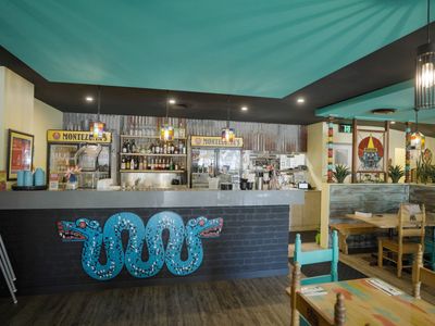 fully-established-restaurant-with-option-to-continue-existing-mexican-franchise-1