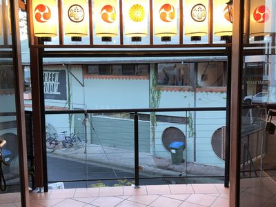 business-for-sale-japanese-izakaya-in-byron-bay-with-shared-ramen-3
