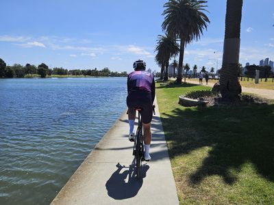 established-st-kilda-bicycle-business-for-sale-full-workshop-website-amp-0