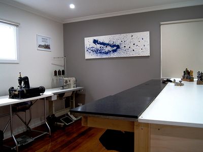 premium-leather-goods-manufacturer-0