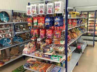 profitable-store-cafe-and-licensed-food-truck-with-3-bed-house-great-location-7