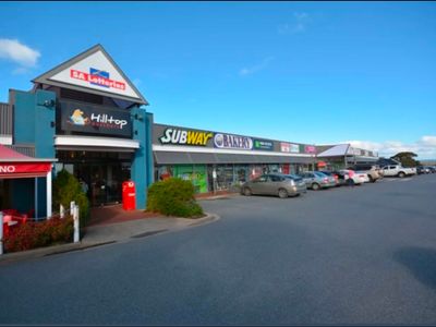 adelaide-south-post-office-with-news-express-1