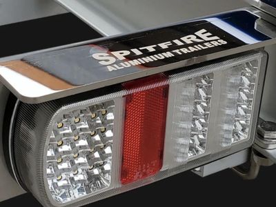 spitfire-boat-trailer-franchise-no-franchise-fee-only-pay-for-stock-2