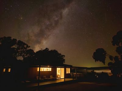 dark-sky-hill-turnkey-astro-tourism-property-with-private-observatory-and-9