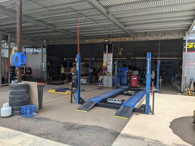 crossroads-tyre-service-7