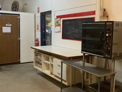 freehold-bakery-cafe-and-house-for-sale-4