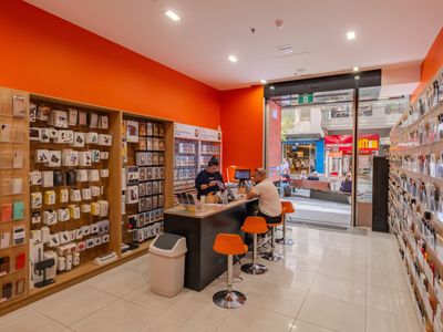 thriving-mobile-repair-amp-accessories-business-in-prime-rundle-mall-location-2