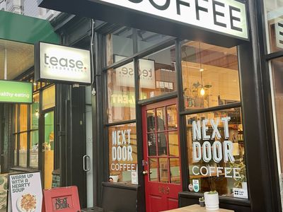lifestyle-change-cosy-cbd-coffee-shop-hobart-next-door-deluxe-coffee-0