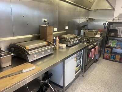 for-sale-heirloom-peregian-beach-prime-hospitality-opportunity-2