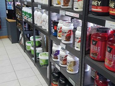 owner-operator-retail-supplement-store-1