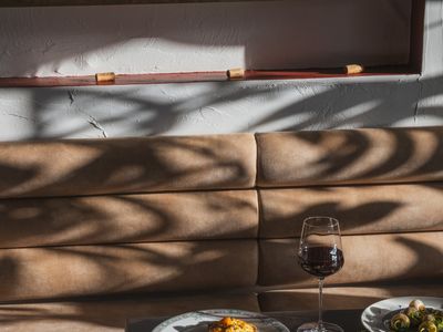 acquire-an-award-winning-restaurant-in-adelaide-39-s-premier-dining-precincts-2