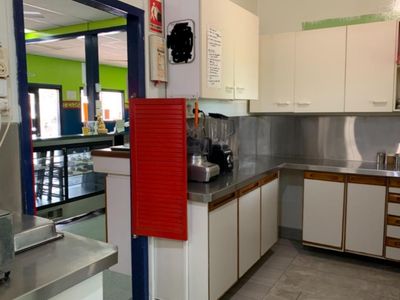 freehold-bakery-cafe-and-house-for-sale-3