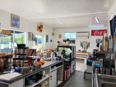 profitable-seafood-amp-takeaway-business-with-attached-renovated-residence-3