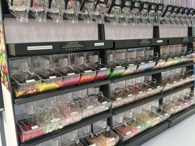 fully-fitted-self-serve-dessert-bar-independent-business-5