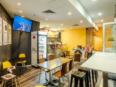 spicy-wok-restaurant-amp-lounge-turnkey-asian-fusion-opportunity-in-st-3