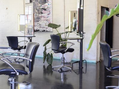 premium-fitzroy-salon-fit-out-reduced-for-immediate-sale-1