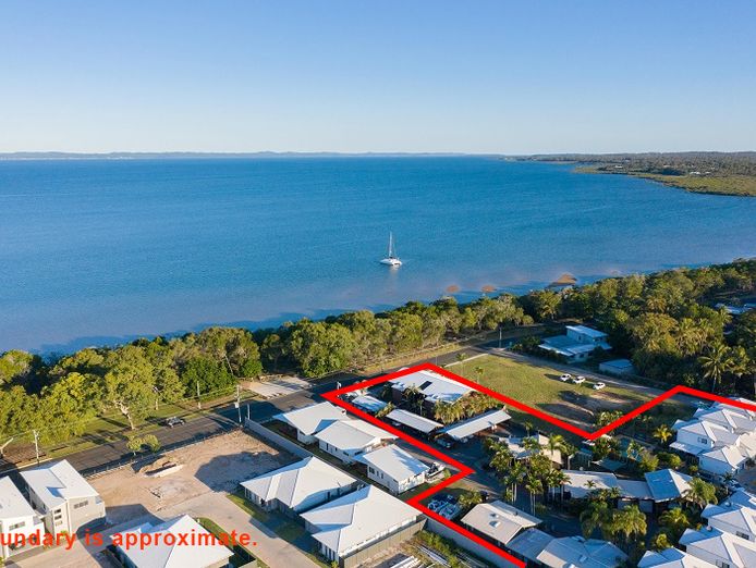 beautifully-located-lifestyle-business-opportunity-by-the-beach-4