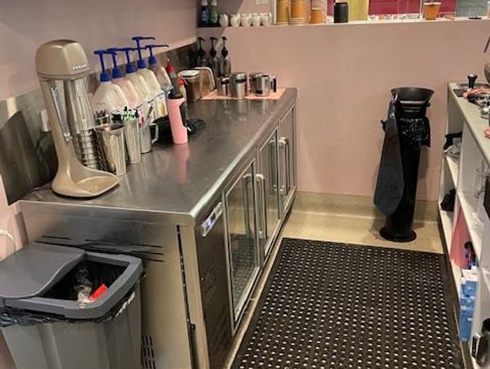 hot-chocolate-house-turnkey-business-a1-fit-out-strong-profitability-8