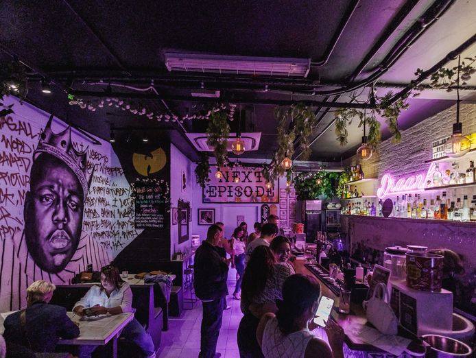 next-episode-bar-new-york-inspired-speakeasy-cocktail-bar-0