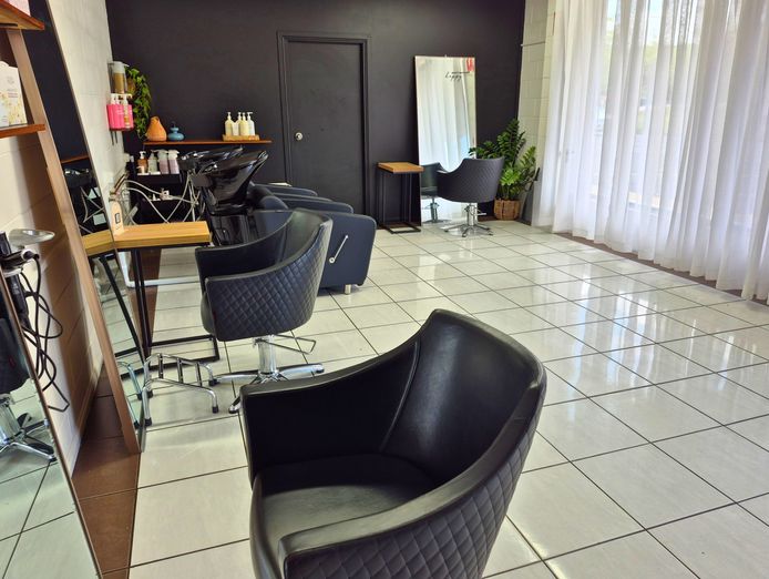 established-hair-salon-for-sale-8