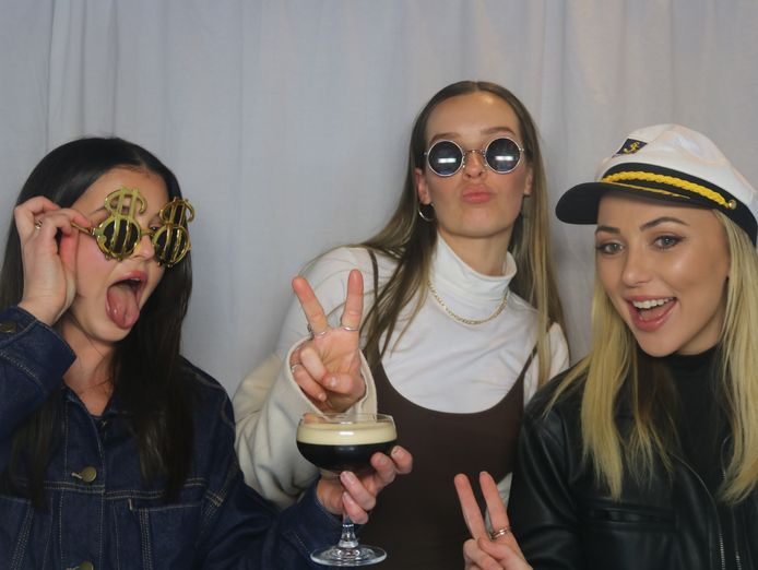 turn-key-photo-booth-business-opportunity-5