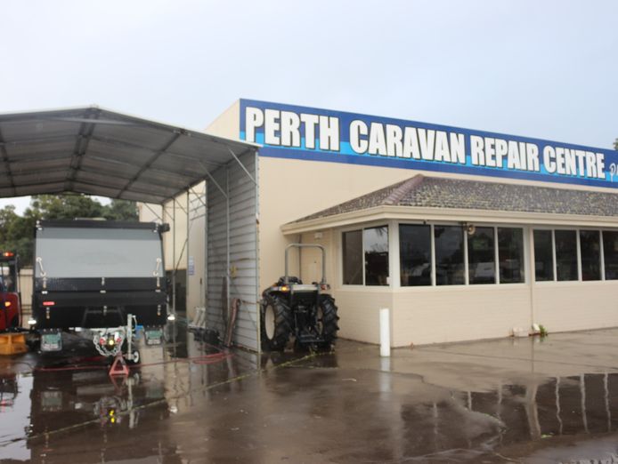 perth-caravan-repair-centre-3