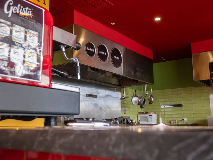 high-traffic-shopping-centre-pizzeria-strong-sales-fully-fitted-out-6