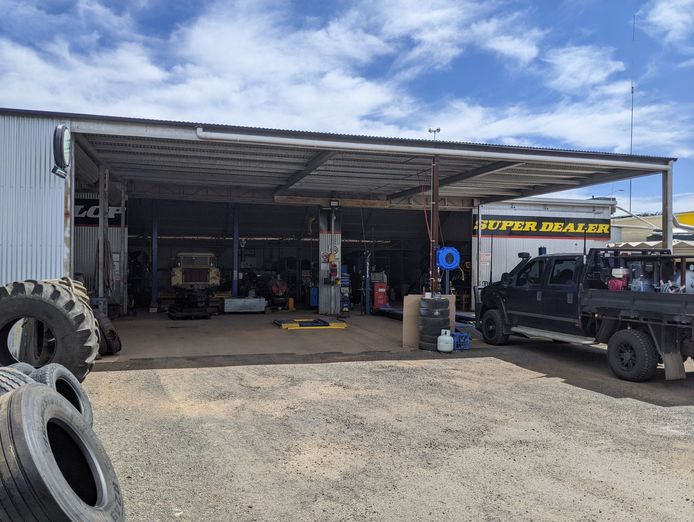 crossroads-tyre-service-6