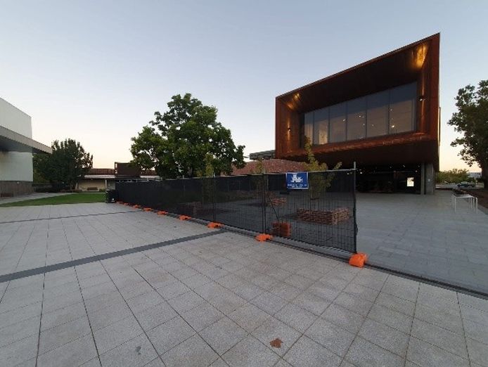 a-plus-temporary-fencing-2