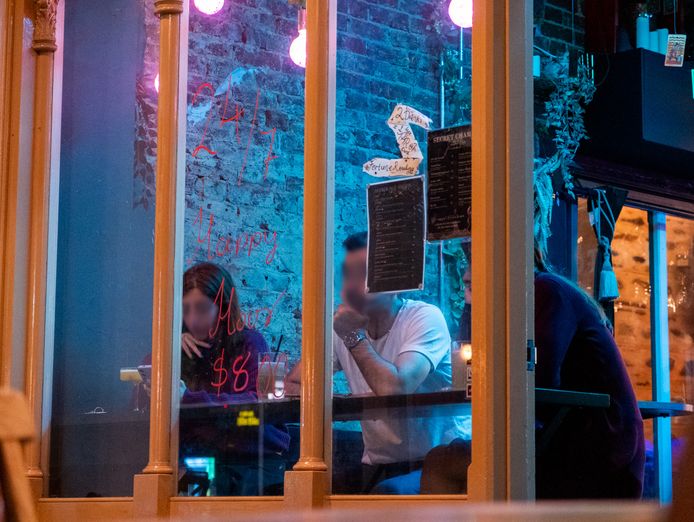 prime-location-cocktail-bar-oadelaide-cbd-9