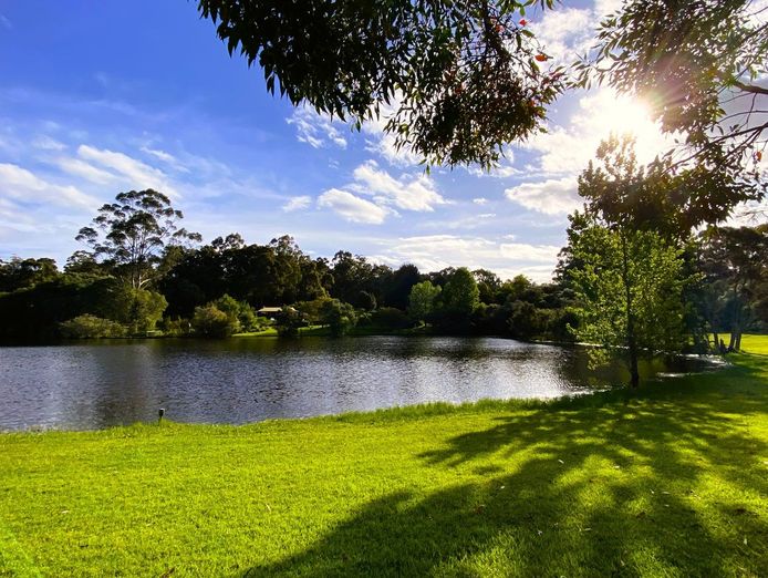 lifestyle-chalet-accommodation-property-and-business-freehold-south-west-wa-2