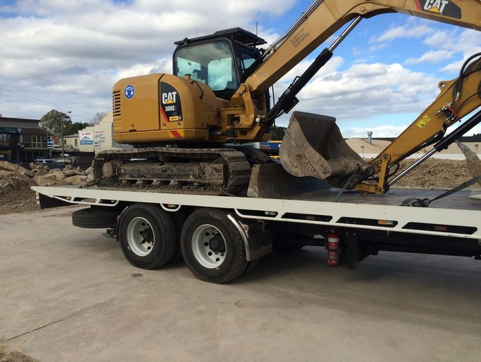 machinery-amp-constructions-gear-tilt-tray-service-3