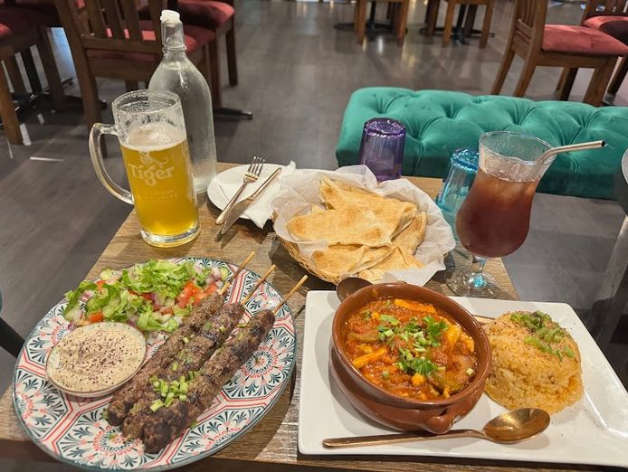 exceptional-business-opportunity-kings-valley-egyptian-restaurant-in-newcastle-0