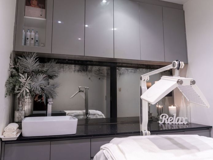 beauty-salon-for-sale-profitable-with-regular-loyal-customer-base-3