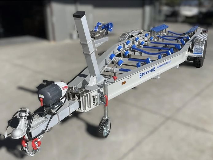 spitfire-boat-trailer-franchise-no-franchise-fee-only-pay-for-stock-1