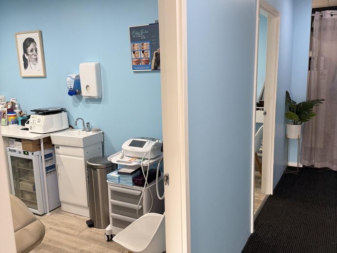 established-cosmetic-amp-skin-clinic-prime-perth-location-12