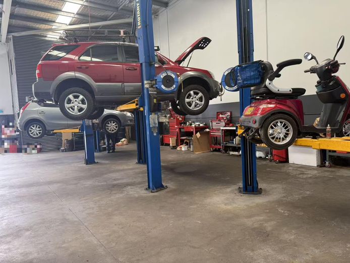 automotive-mechanical-repair-amp-maintenance-workshop-2