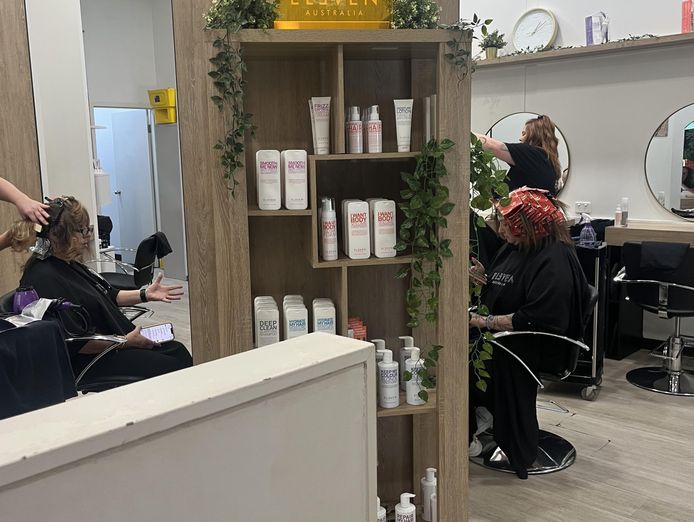 classix-hair-salon-busy-and-beautiful-turnkey-businesses-for-sale-2