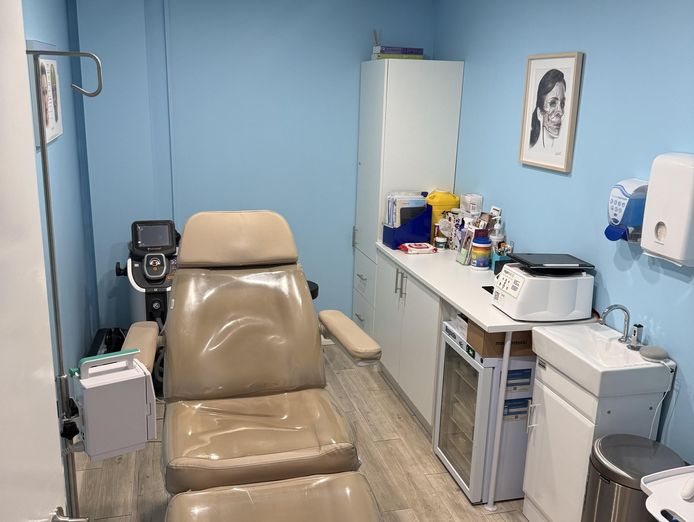 established-cosmetic-amp-skin-clinic-prime-perth-location-5