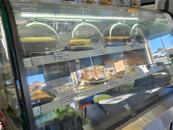 exceptional-cafe-amp-lifestyle-store-in-seaside-location-4