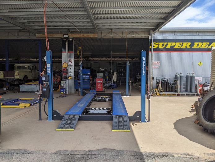 crossroads-tyre-service-8