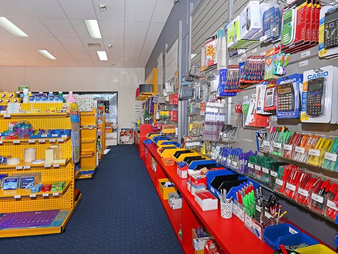 retail-amp-online-one-of-a-kind-huge-growth-opportunities-2