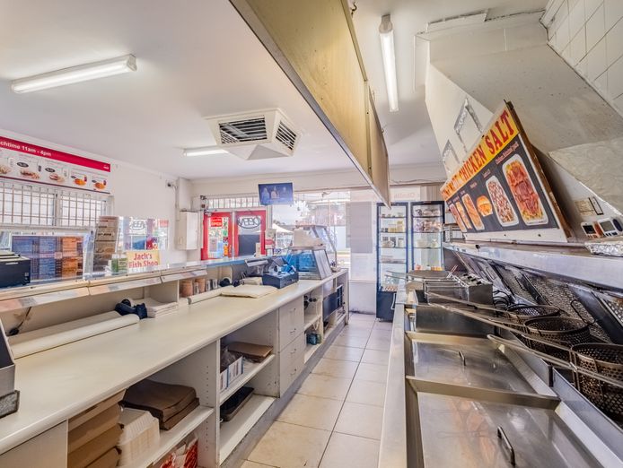 jacks-challa-fish-shop-well-established-fish-amp-chip-takeaway-7