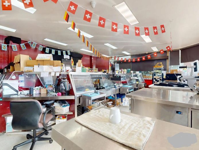 quot-walk-in-walk-out-quot-family-owned-delicences-retail-amp-manufacture-2