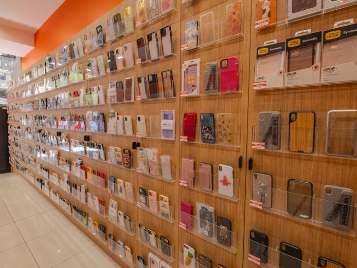 thriving-mobile-repair-amp-accessories-business-in-prime-rundle-mall-location-3
