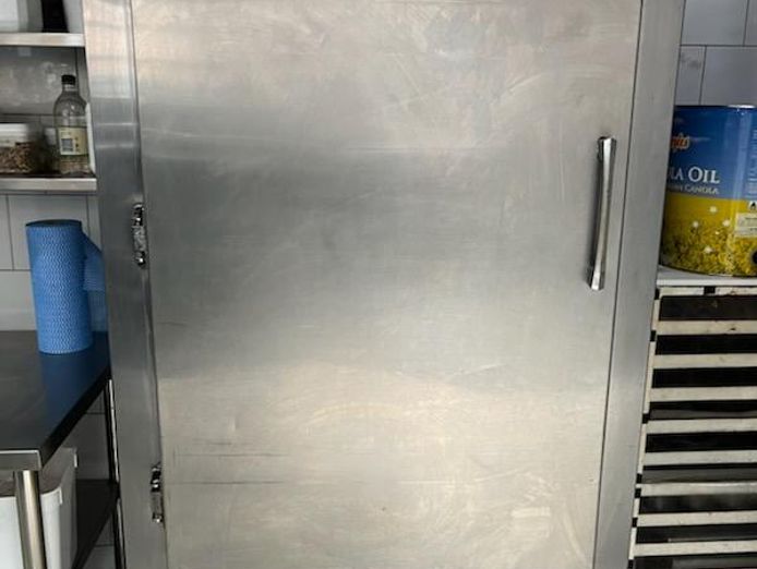 bakery-in-prime-location-4