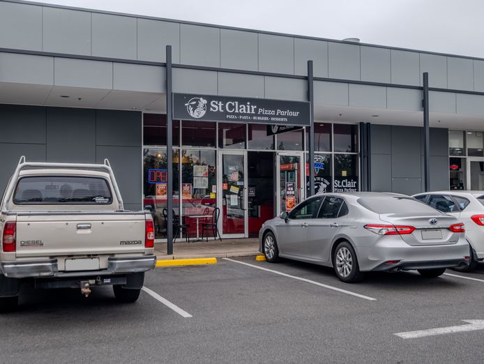 high-traffic-shopping-centre-pizzeria-strong-sales-fully-fitted-out-2