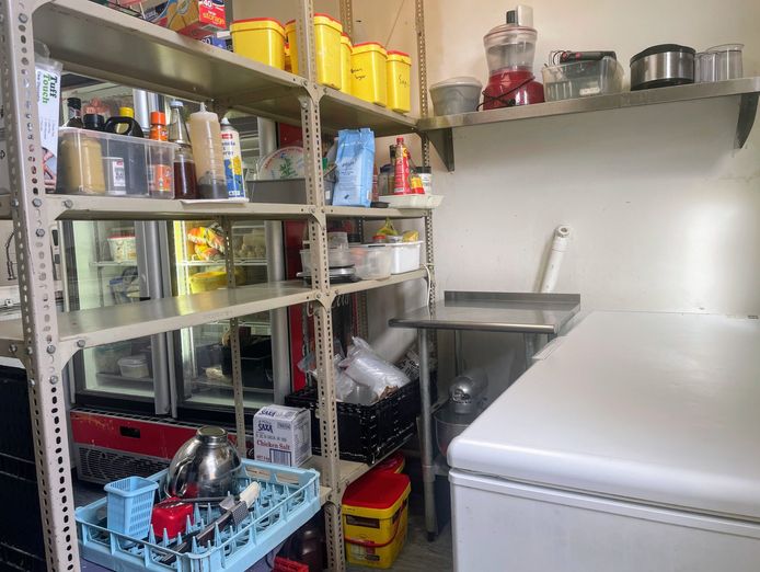 profitable-seafood-amp-takeaway-business-with-attached-renovated-residence-8