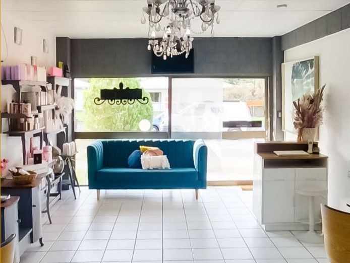 blossom-hair-boutique-little-hidden-gem-hairdressing-salon-for-sale-in-cairns-5
